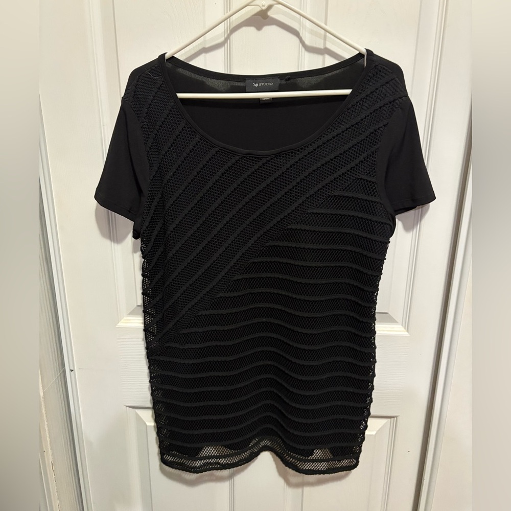 Textured AB studio tee shirt